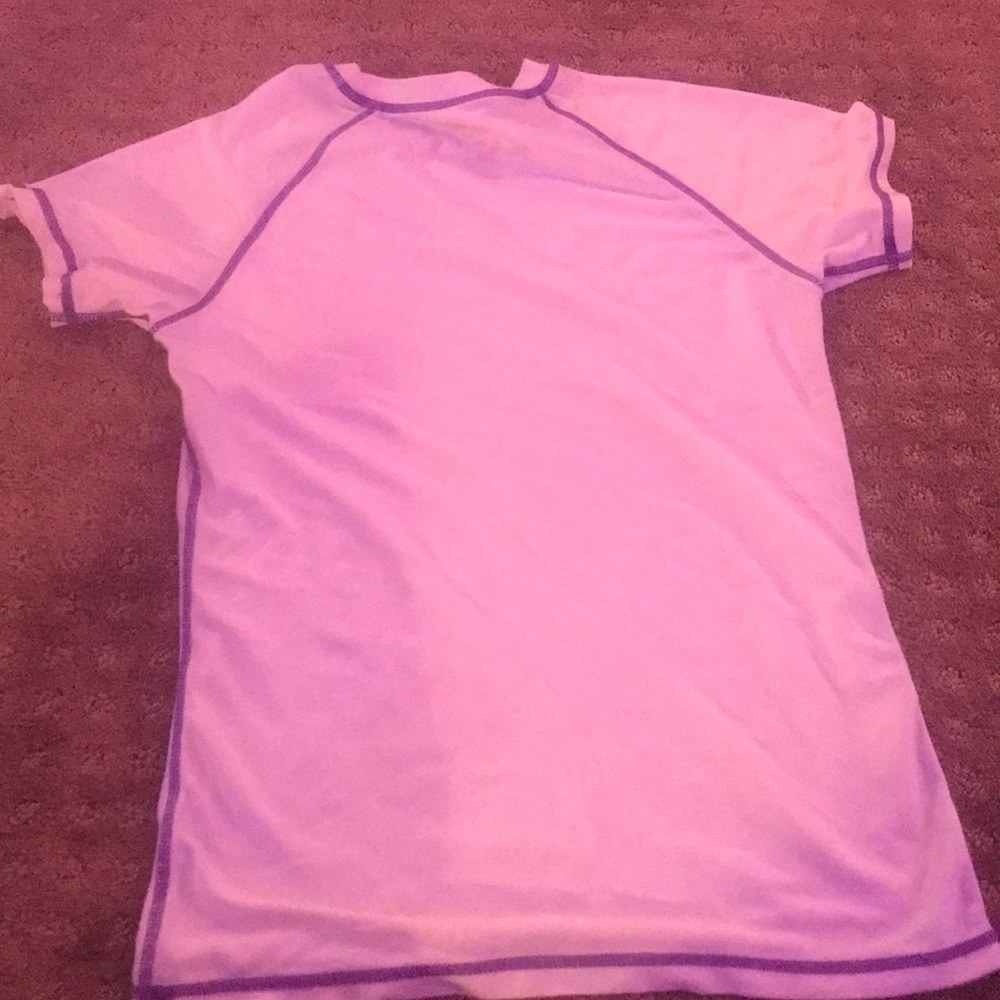 Rash guard - Picture 2 of 2